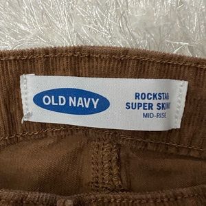 Old navy pants size 4